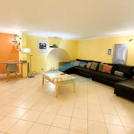 Clara Premium By Sunny Deluxe Villa *