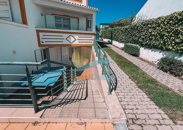 Clara Premium By Sunny Deluxe