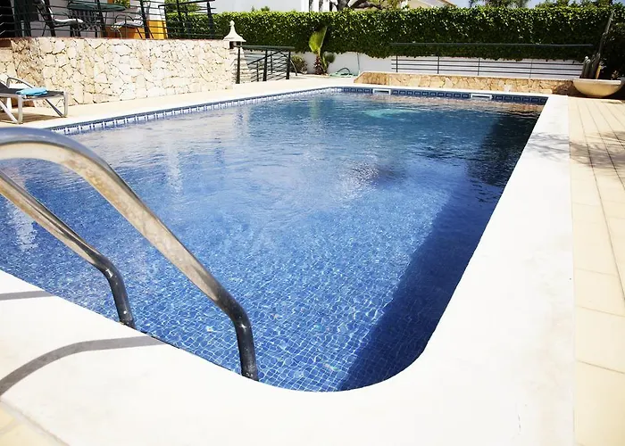 Clara Premium By Sunny Deluxe